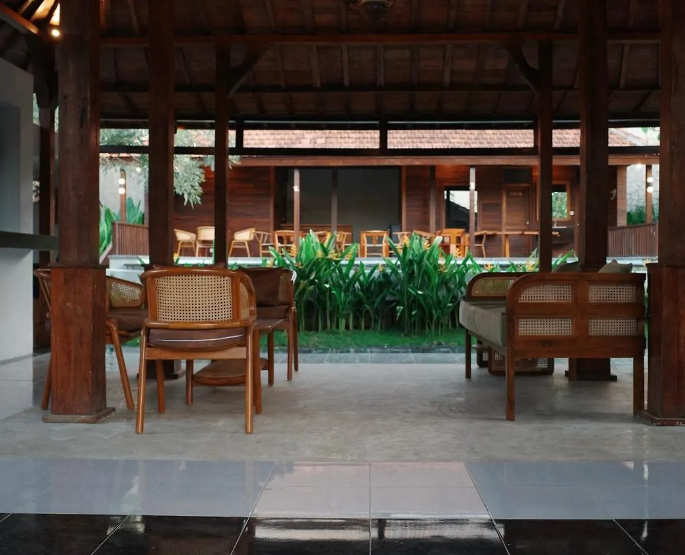 The Riang Villa Kerobokan  Indonesia