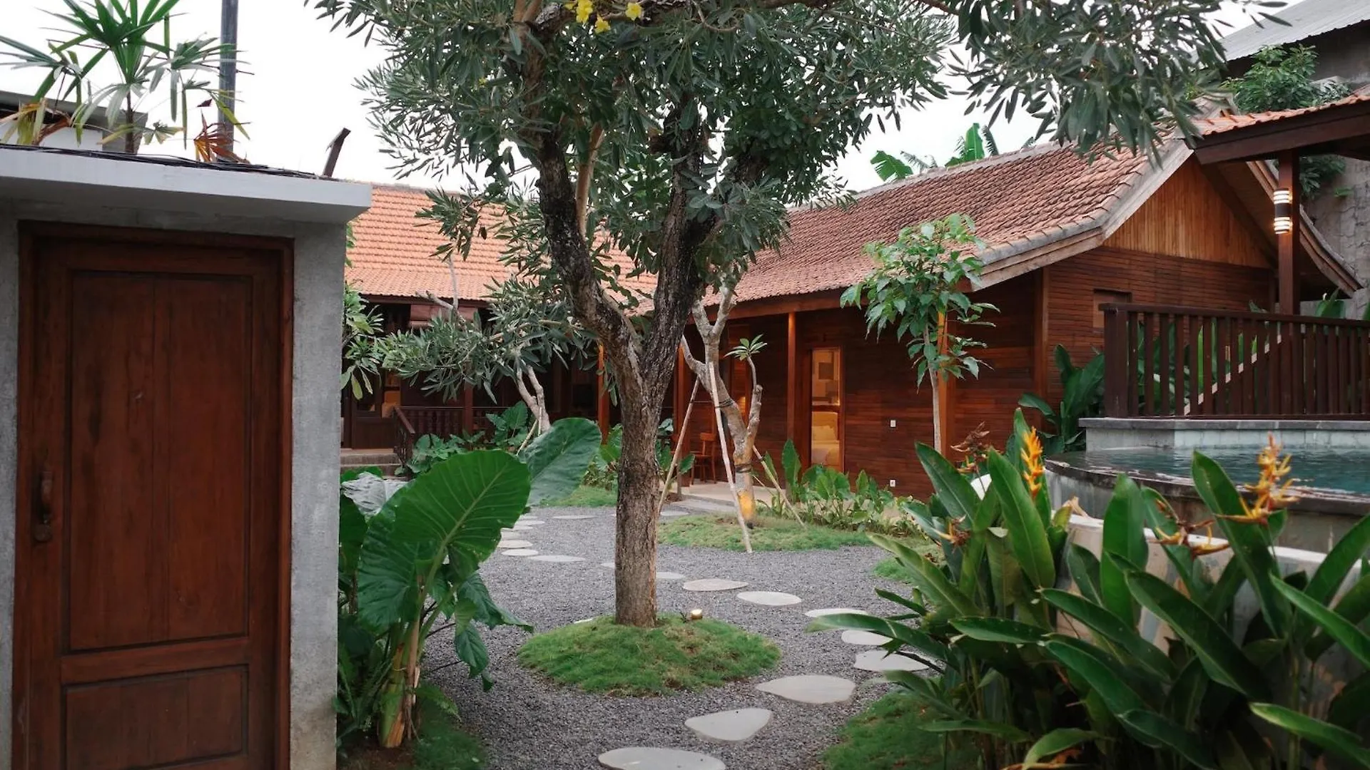 The Riang Villa Kerobokan  Hotel